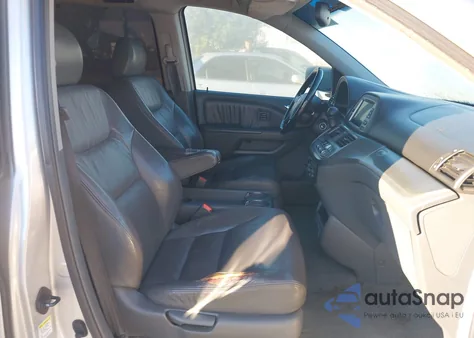 2005 Honda Odyssey Touring z USA, uszkodzony, nr VIN 5FNRL38825B034735